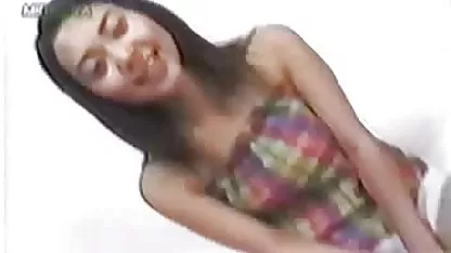 چپ سکس جوان دختر ساوانا به